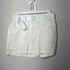 NWT Aritzia color white Curtis Cargo Short